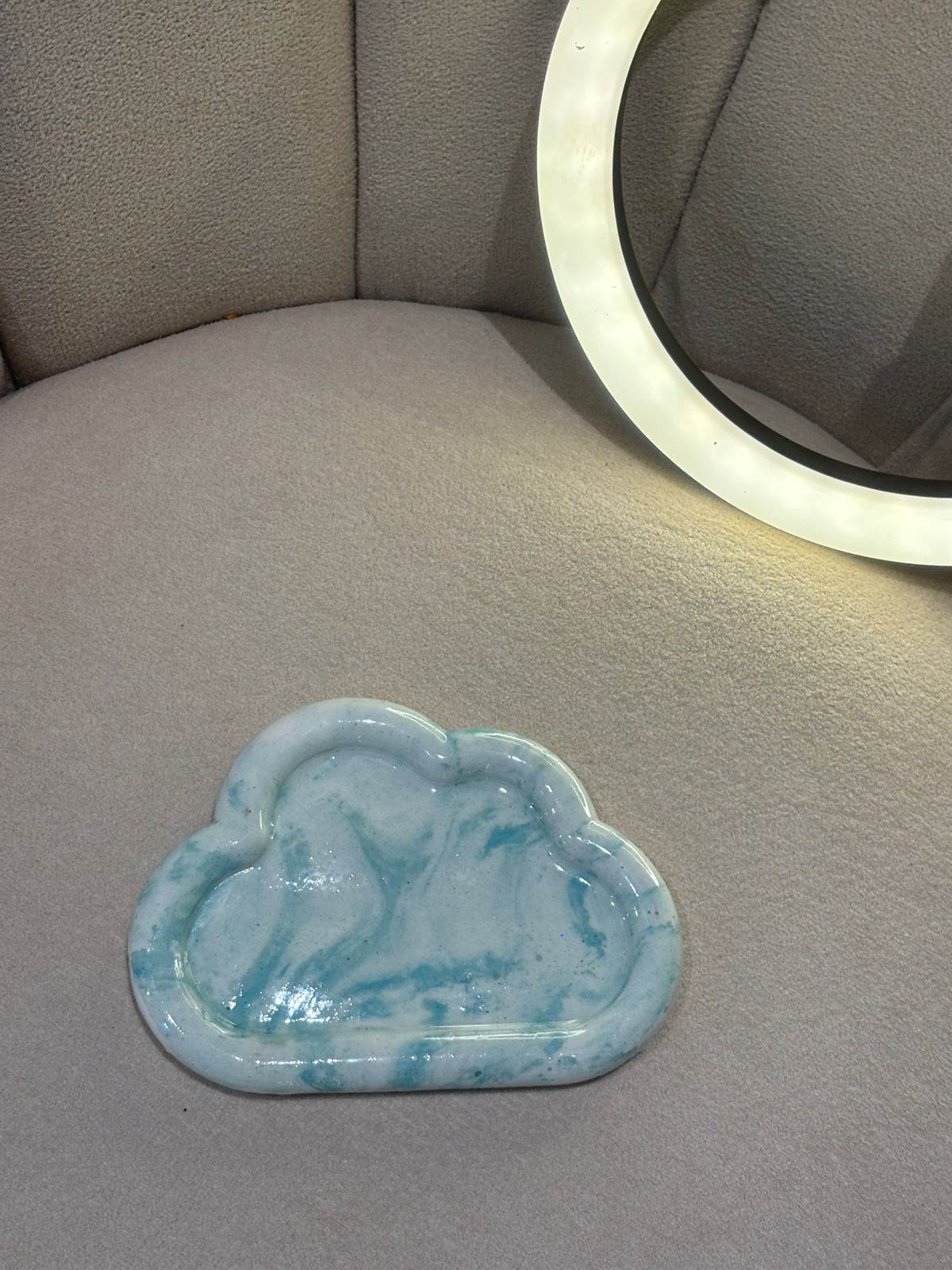 Cloud Tray